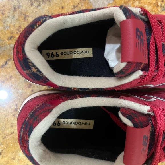 New Balance 996 size 7 - Picture 5 of 9